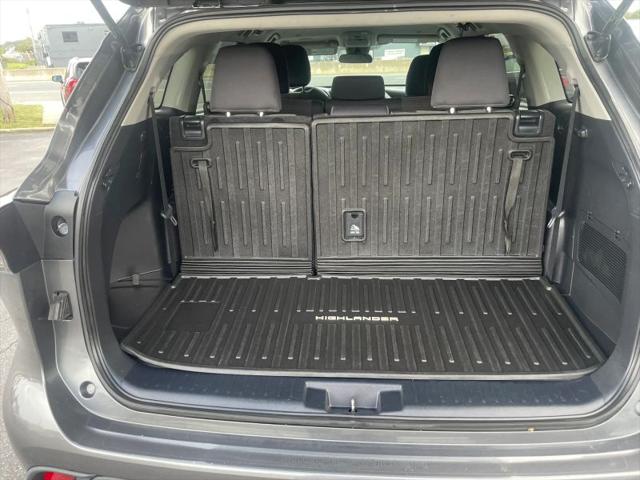 2023 Toyota Highlander L