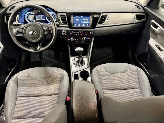 2017 Kia Niro LX