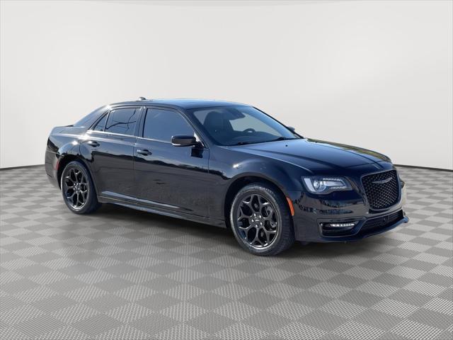 2022 Chrysler 300 Touring L AWD