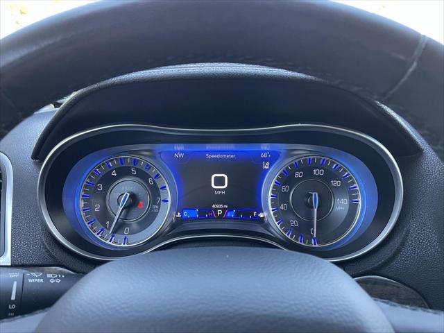 2022 Chrysler 300 Touring L AWD