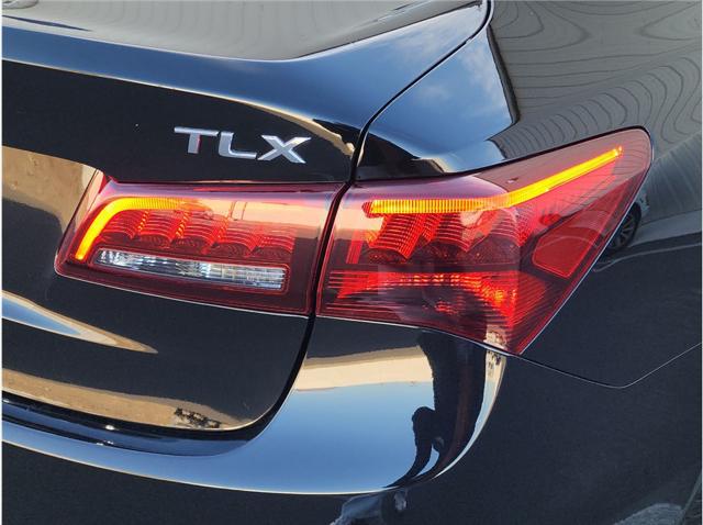 2017 Acura TLX w/Technology Package