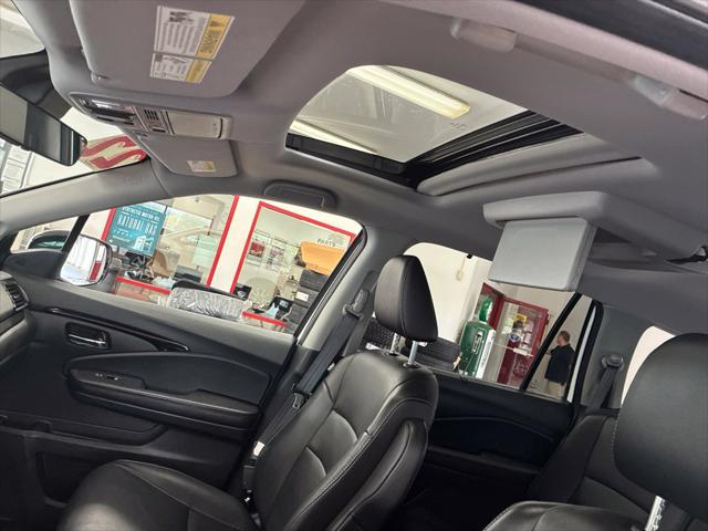 2022 Honda Pilot AWD Touring 7 Passenger