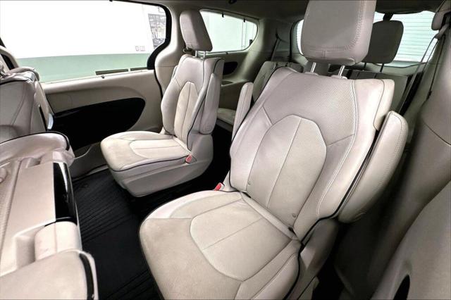 2021 Chrysler Pacifica Hybrid Limited