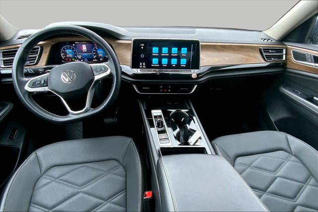 Used 2025 Volkswagen Atlas 2.0T SE w/Technology For Sale in Lubbock, TX