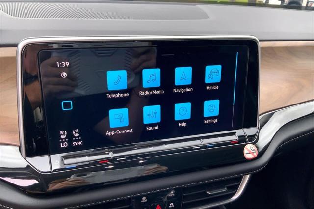 Used 2025 Volkswagen Atlas 2.0T SE w/Technology For Sale in Lubbock, TX