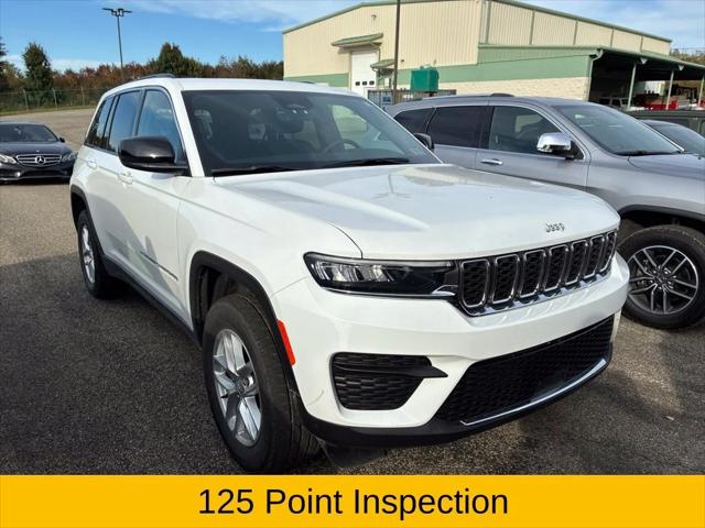2025 Jeep Grand Cherokee Laredo X 4x4 2025 Jeep Grand Cherokee Laredo X 4x4