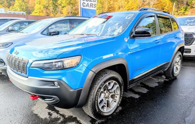2022 Jeep Cherokee Trailhawk 4x4 2022 Jeep Cherokee Trailhawk 4x4
