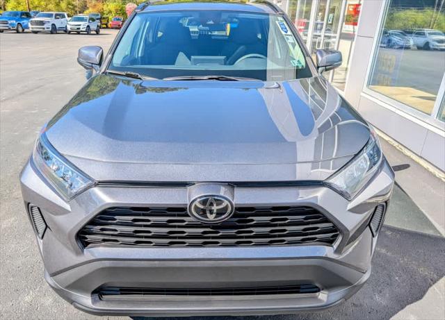 2021 Toyota RAV4 LE 2021 Toyota RAV4 LE