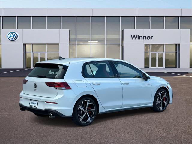 2026 Volkswagen Golf GTI SE