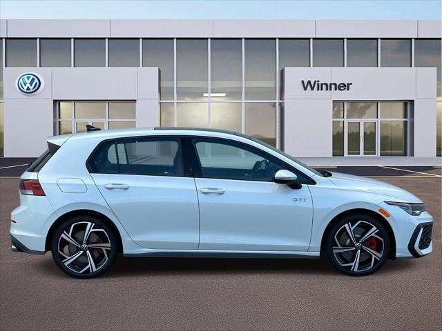 2026 Volkswagen Golf GTI SE