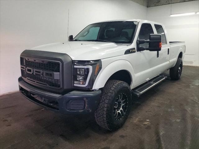 2015 Ford F-250 XLT 4x4 4dr Crew Cab 8 ft. LB Pickup for sale near Fairfield, OH