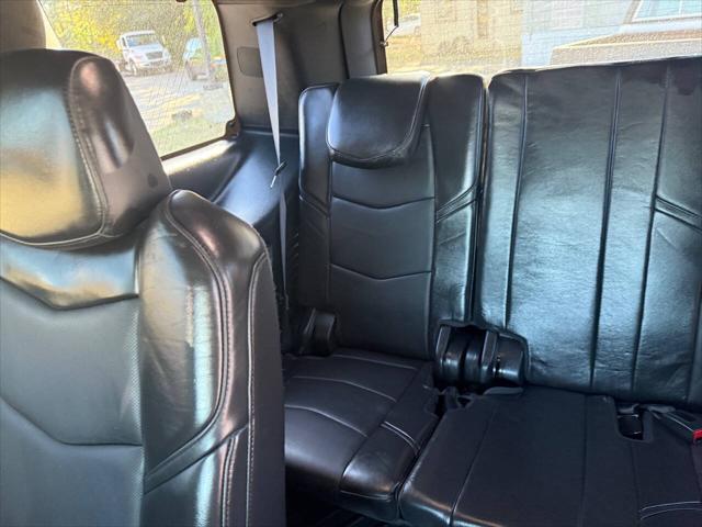 2019 Cadillac Escalade Platinum