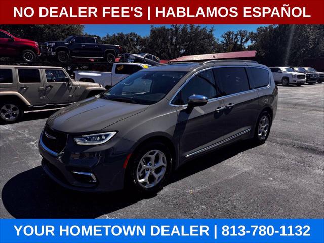 2023 Chrysler Pacifica Limited for sale in Zephyrhills, FL