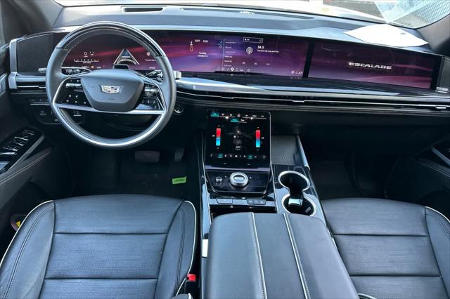 2025 Cadillac Escalade Sport