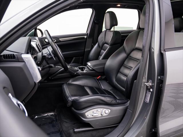 2014 Porsche Cayenne GTS