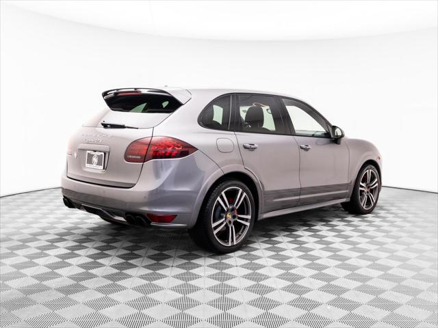 2014 Porsche Cayenne GTS
