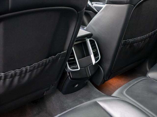 2014 Porsche Cayenne GTS