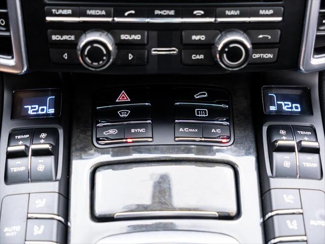 2014 Porsche Cayenne GTS