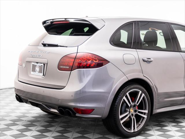 2014 Porsche Cayenne GTS