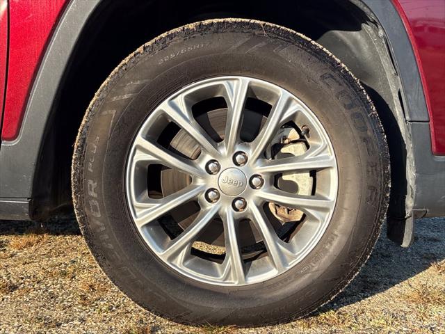 2021 Jeep Cherokee Latitude Lux 4x4 2021 Jeep Cherokee Latitude Lux 4x4