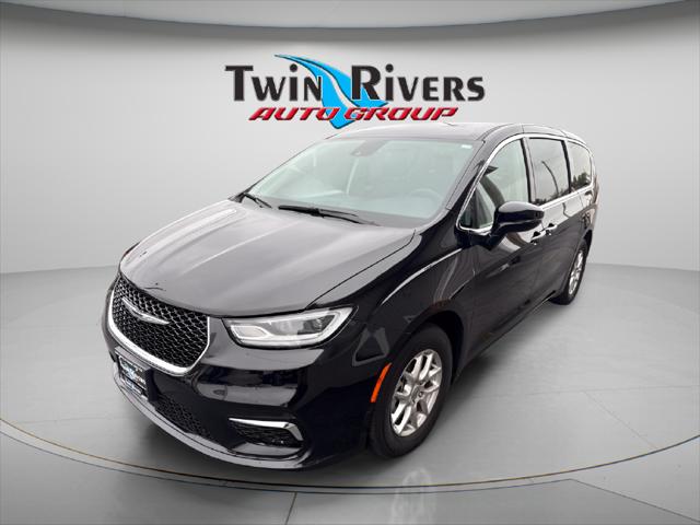 2024 Chrysler Pacifica Touring L for sale in Beatrice, NE
