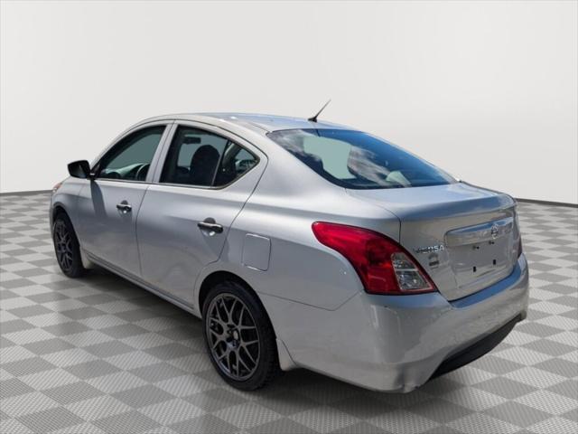 2017 Nissan Versa 1.6 S 2017 Nissan Versa 1.6 S