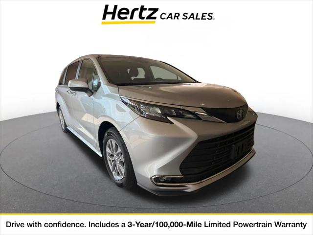 2024 Toyota Sienna XLE for sale in Bonita Springs, FL