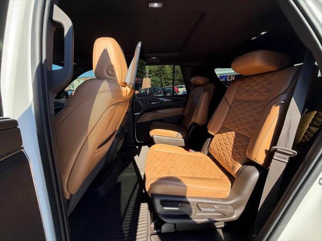 2021 Cadillac Escalade 2WD Sport