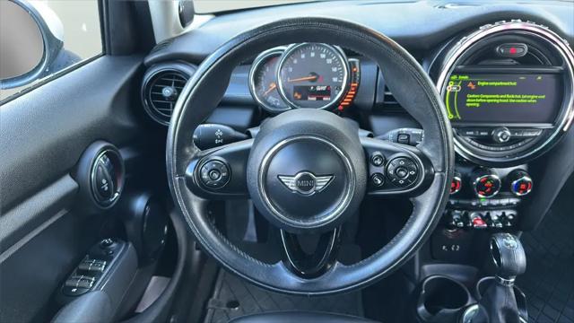 2016 MINI Hardtop Cooper
