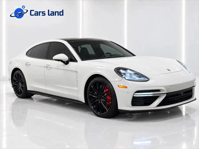 2018 Porsche Panamera Turbo