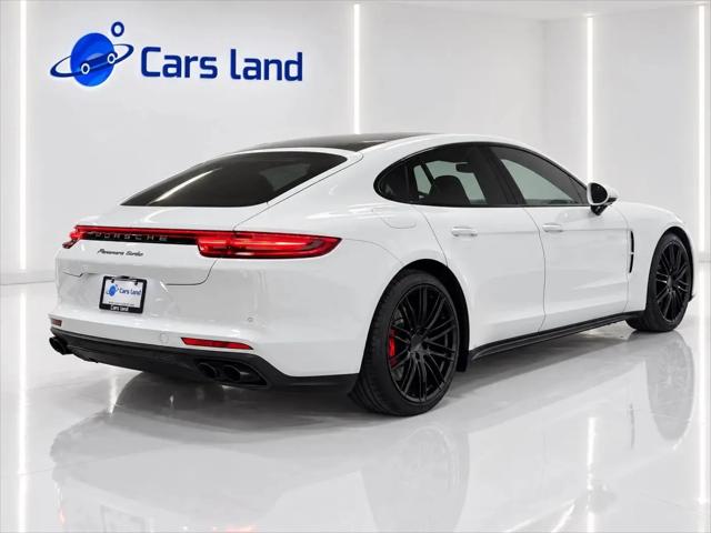 2018 Porsche Panamera Turbo