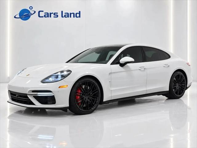 2018 Porsche Panamera Turbo