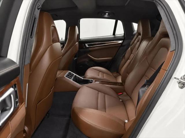 2018 Porsche Panamera Turbo