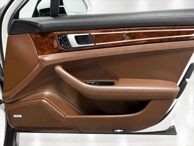 2018 Porsche Panamera Turbo