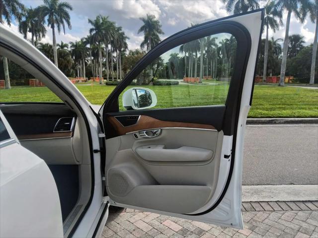 2016 Volvo XC90 T6 Inscription
