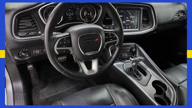 2015 Dodge Challenger SXT Plus