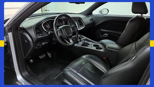 2015 Dodge Challenger SXT Plus