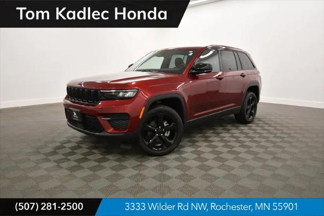 2024 Jeep Grand Cherokee Altitude 4x4 for sale in Rochester, MN