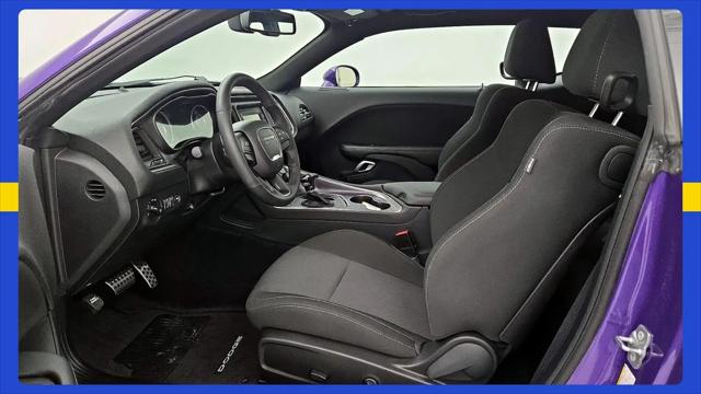 2016 Dodge Challenger R/T Shaker
