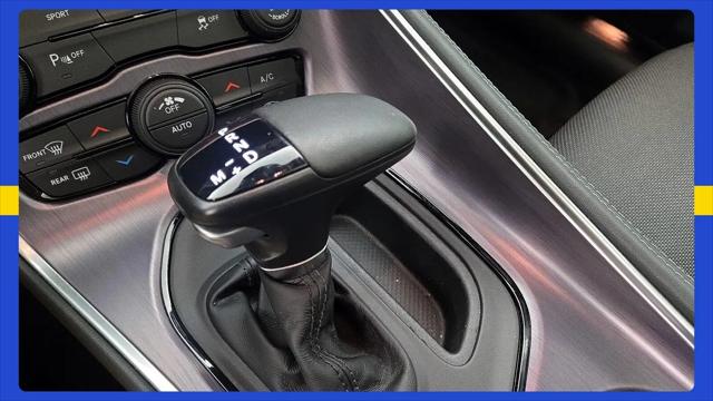 2016 Dodge Challenger R/T Shaker