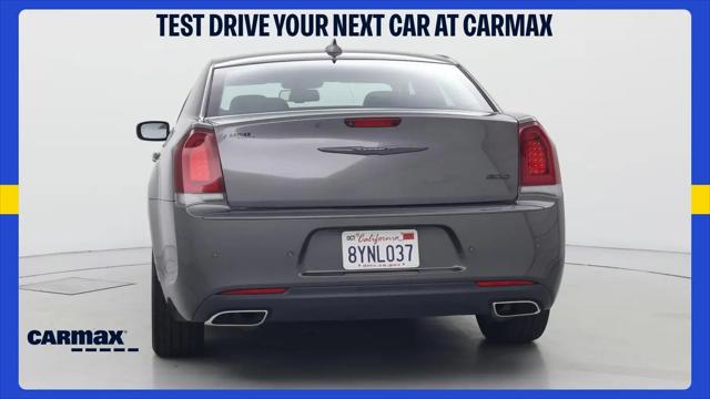 2021 Chrysler 300 Touring L