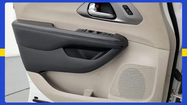 2021 Chrysler Pacifica Touring L