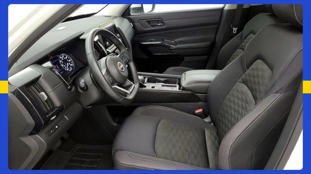 2024 Nissan Pathfinder SV FWD