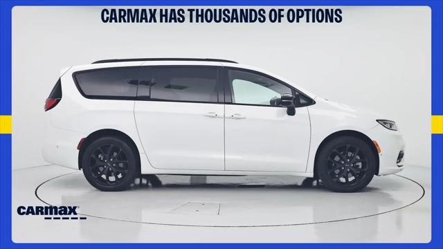 2023 Chrysler Pacifica Limited AWD