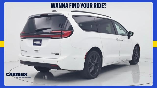 2023 Chrysler Pacifica Limited AWD