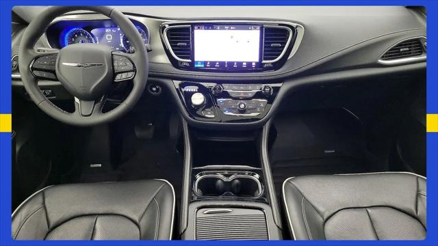 2023 Chrysler Pacifica Limited AWD