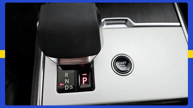 2025 Land Rover Range Rover P400 SE 7 Seat