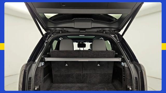 2025 Land Rover Range Rover P400 SE 7 Seat