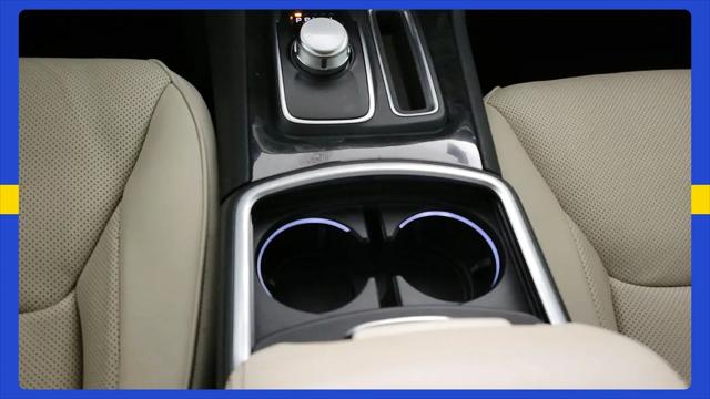 2023 Chrysler 300 Touring L