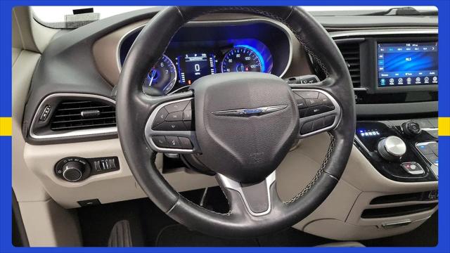 2021 Chrysler Voyager LX